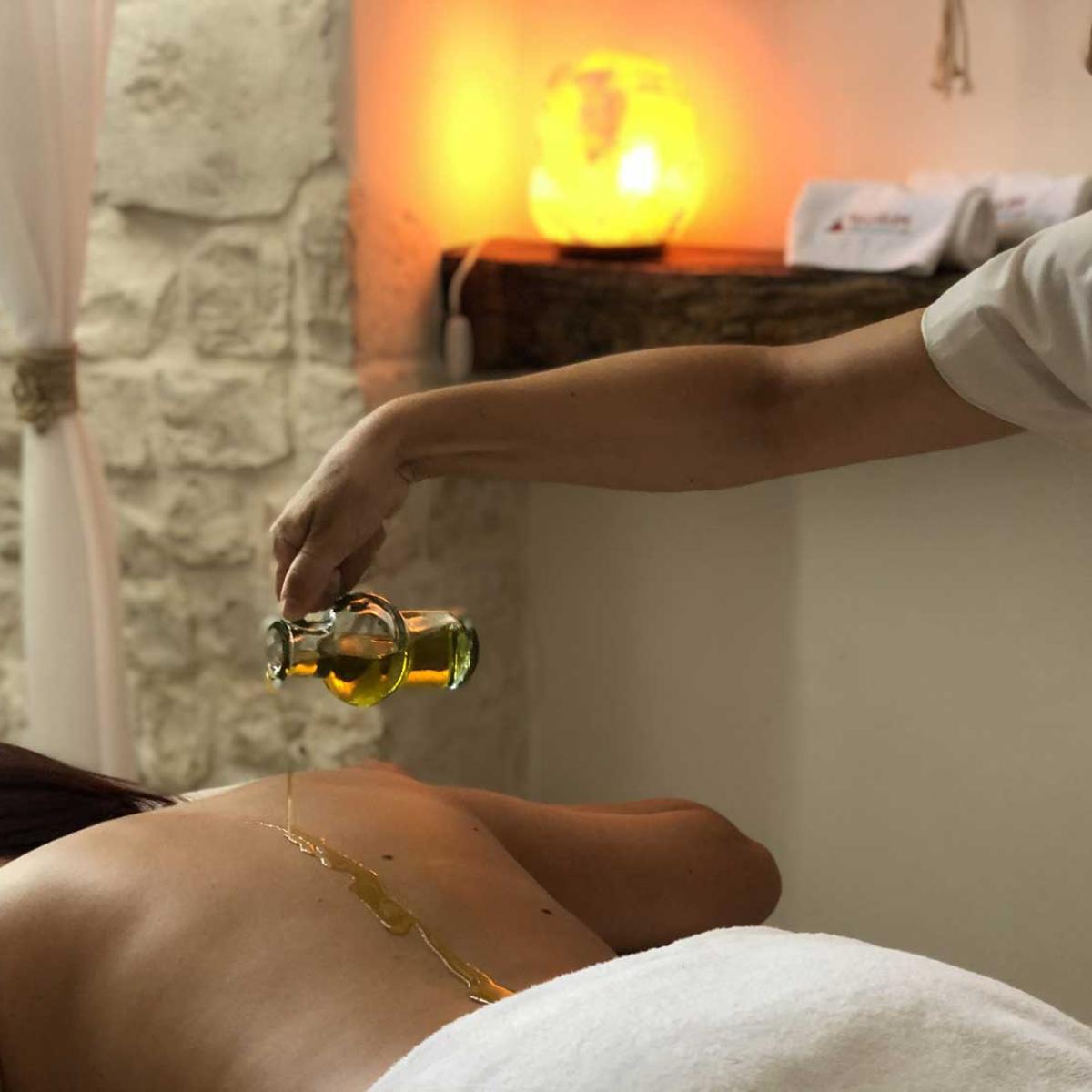 Stay in Trullo Deluxe & Wellness with massage
