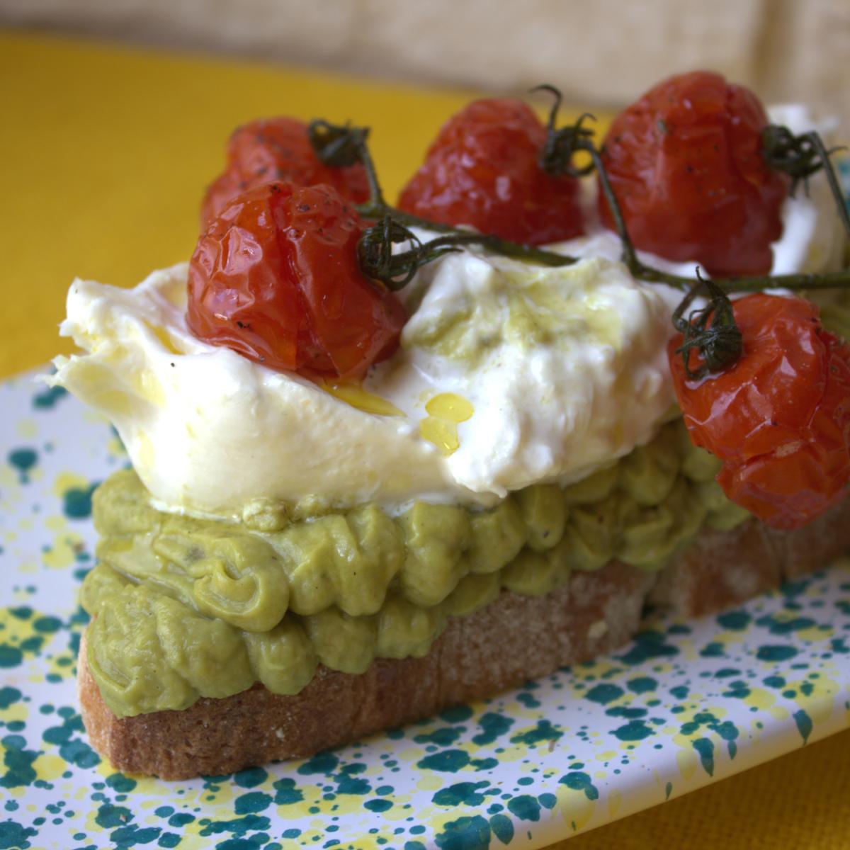 Bruschettone avocado